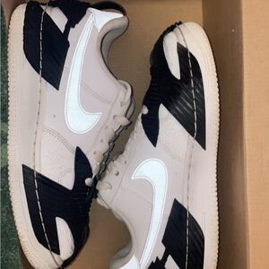 Nike Black and White Sneakers